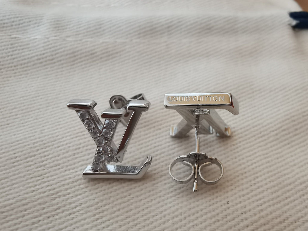 Louis Vuitton Iconic Diamond Earrings - 18K White Gold