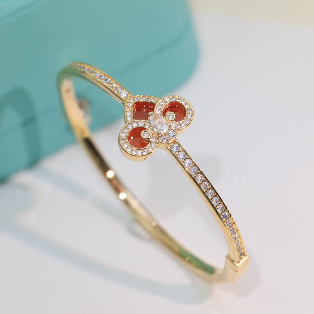Tiffany Fleur De Lis Bracelet - 18K Yellow Gold
