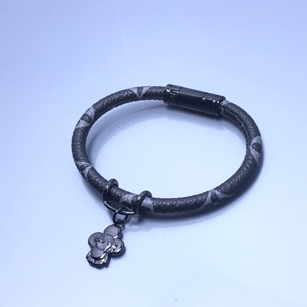 Louis Vuitton Hang It Bracelet