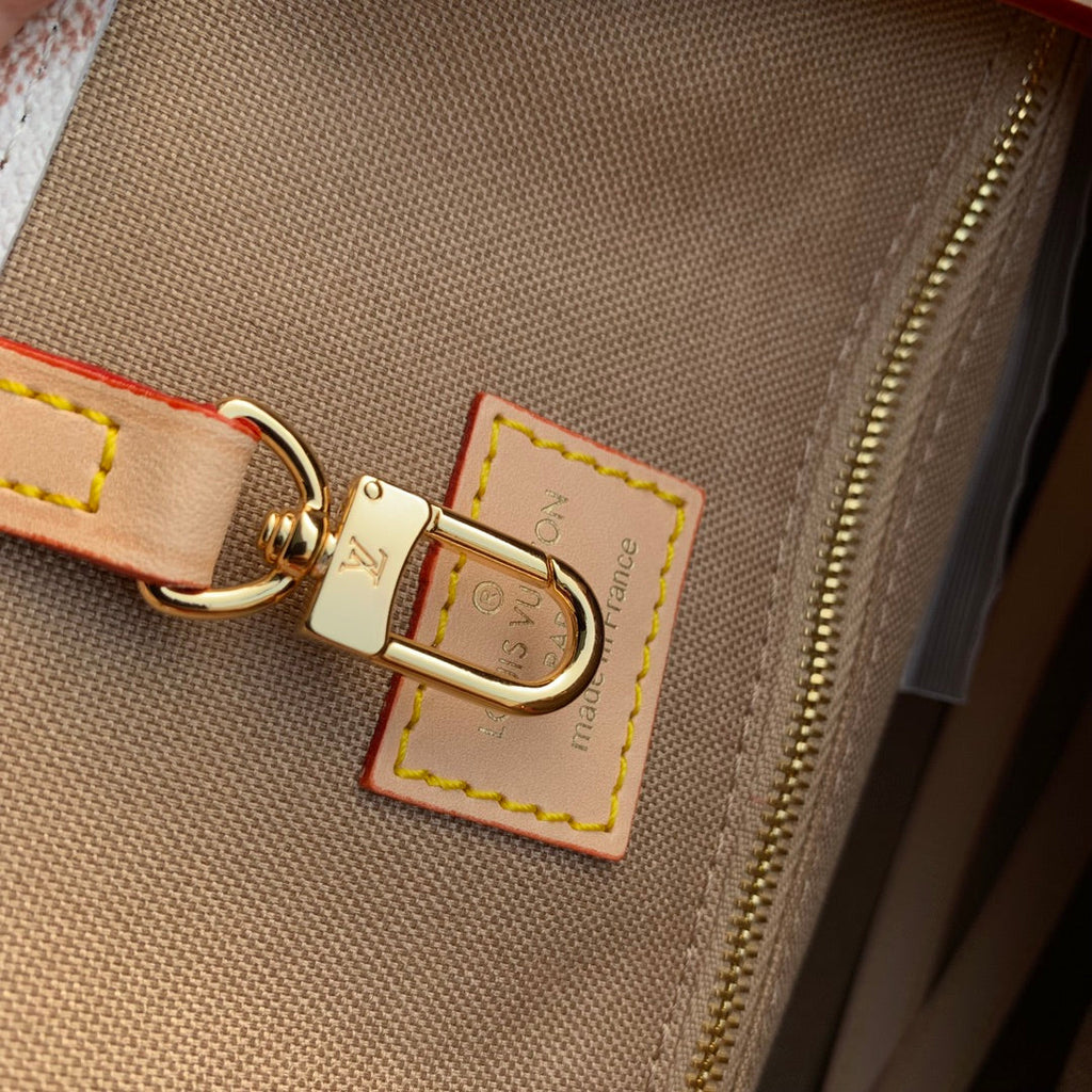 Louis Vuitton OnTheGo MM Tote Bag Monogram Dune Cruise