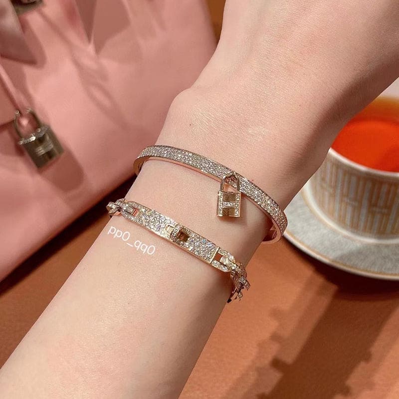 Hermes Kelly Clochette Moissanite Bracelet - 18K White Gold