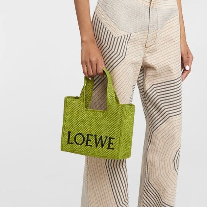 Loewe x Paula's Ibiza Font Tote Small Bag in Raffia