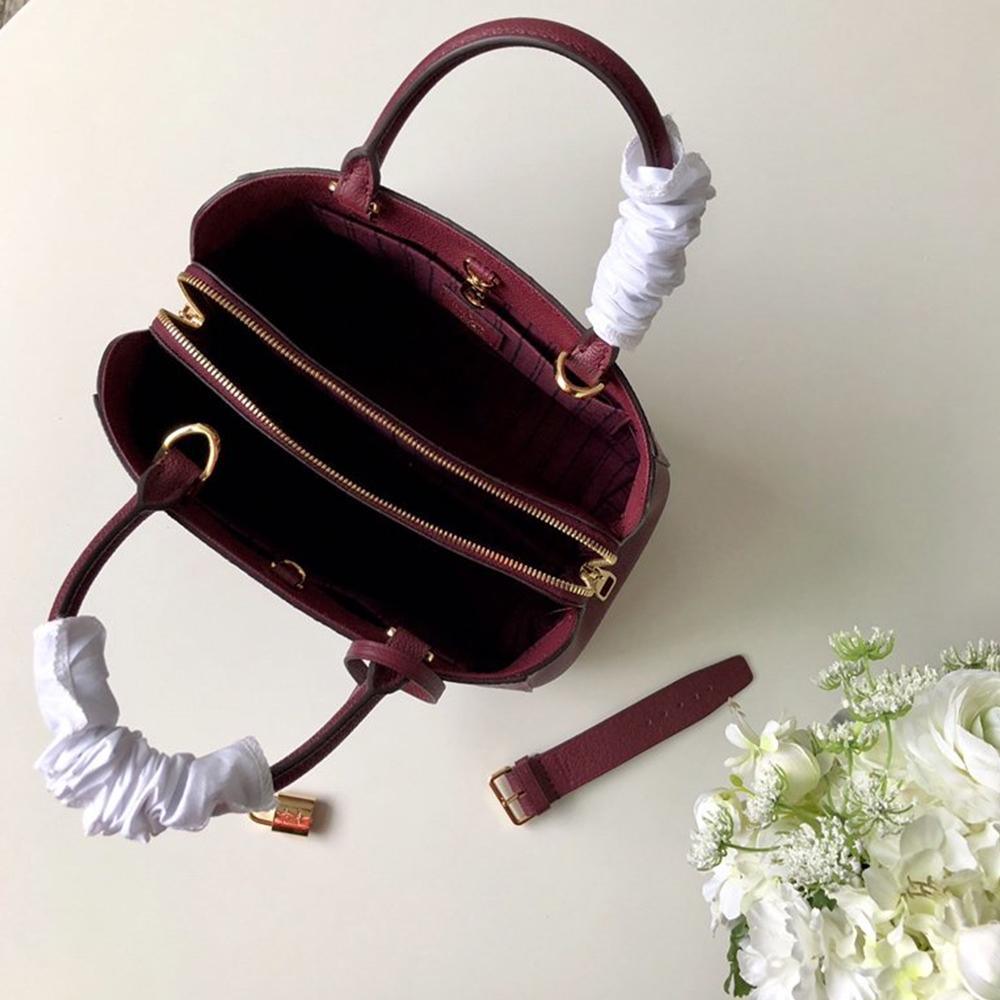 Louis Vuitton Montaigne MM Handbag