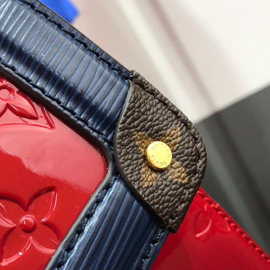 LV Wynwood Handbag