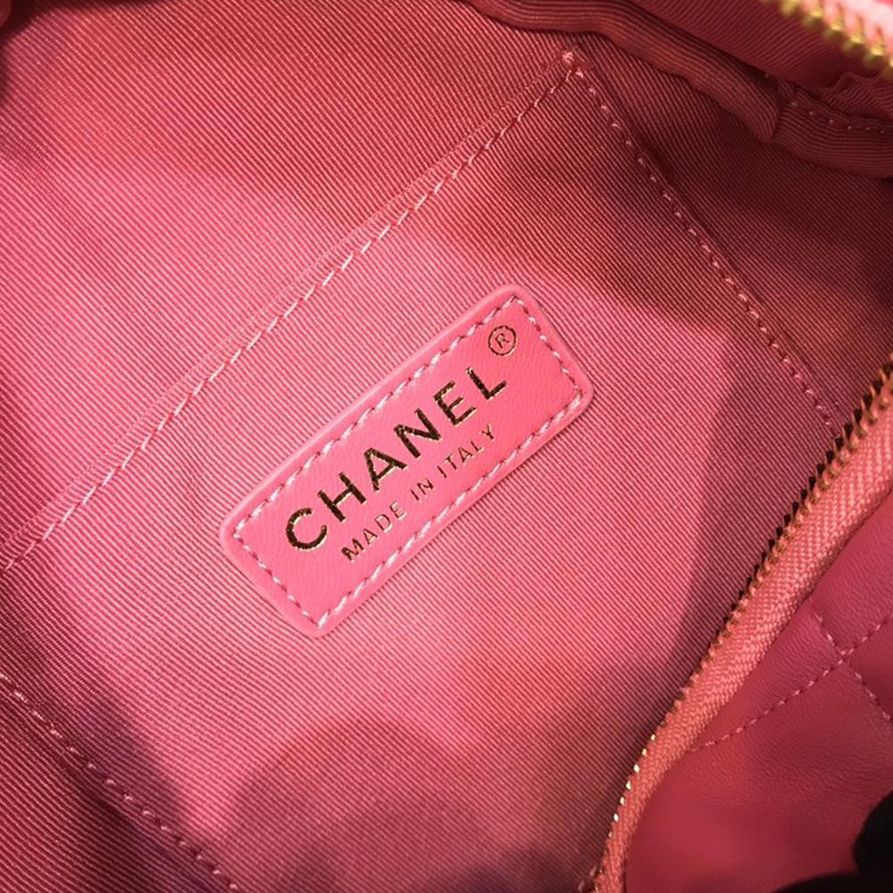 Chanel Lambskin Diamond Cut Pink Bag - Soft Pink
