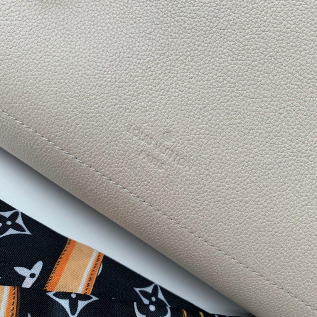 Louis Vuitton Lockme Day Bag