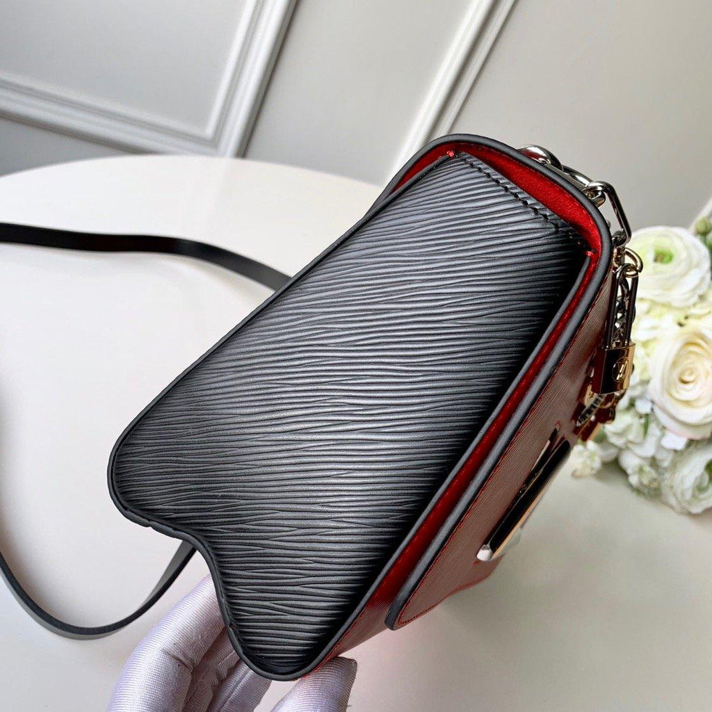 Louis Vuitton Twist MM Handbag - Red