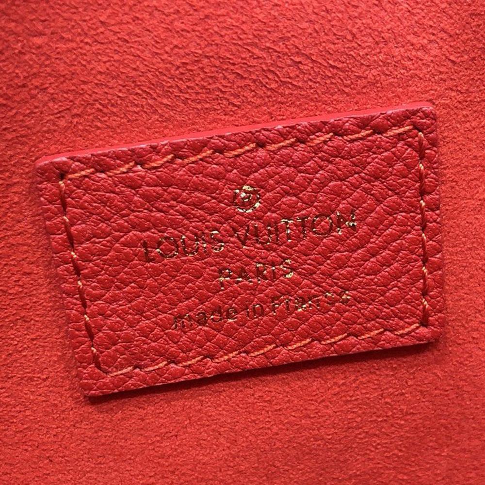 Louis Vuitton Victoire Handbag