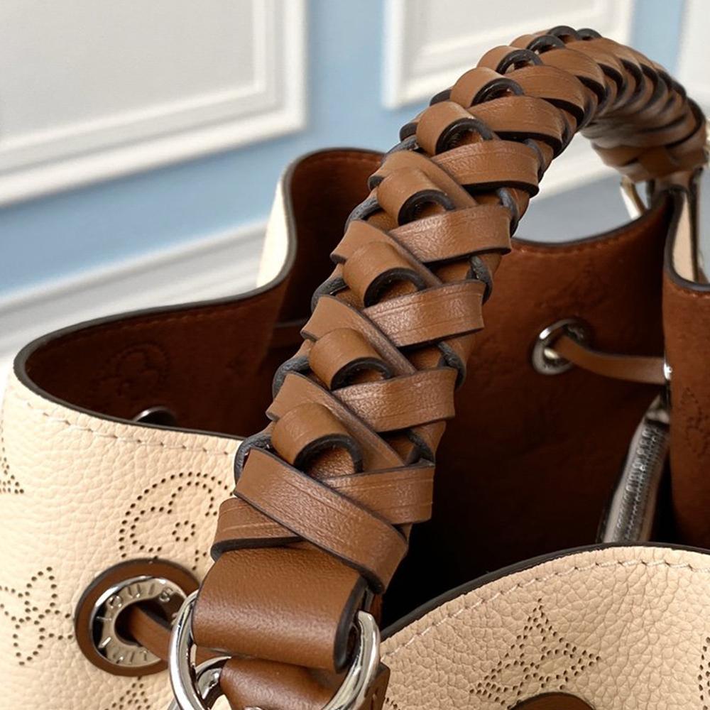Louis Vuitton Néonoé BB Bucket Bag - Cosmic Latte