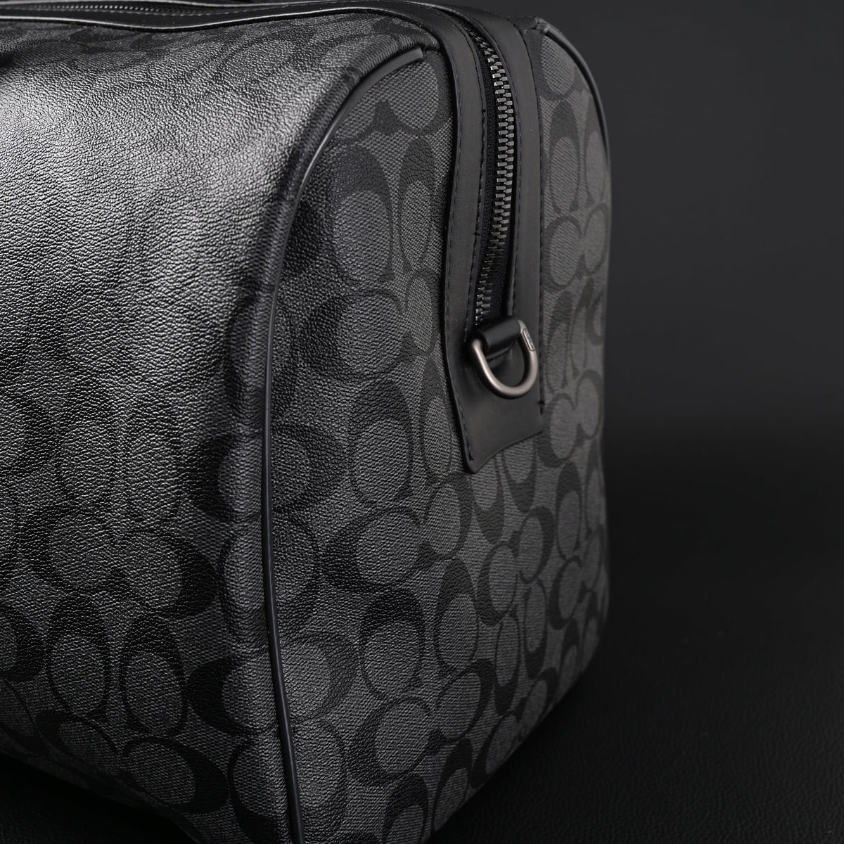 Louis Vuitton Keepall Bandoulière 50 – Damier Graphite Canvas Travel Bag - Grey/Black Checkered Pattern