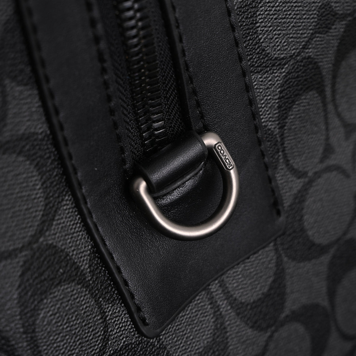 Louis Vuitton Keepall Bandoulière 50 – Damier Graphite Canvas Travel Bag - Grey/Black Checkered Pattern