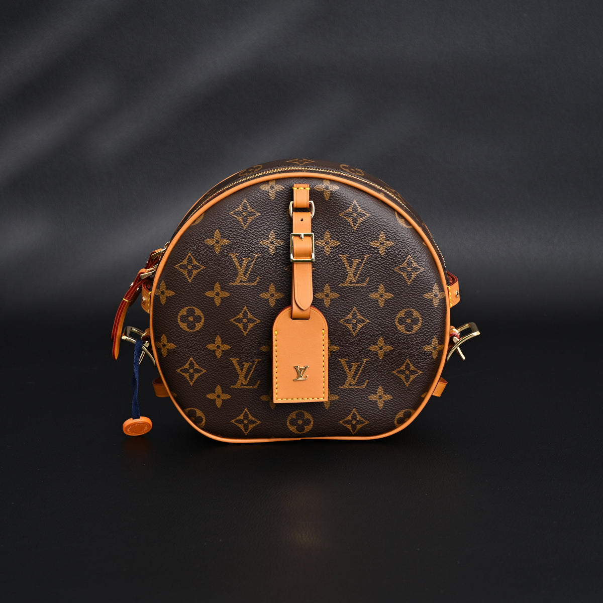 Louis Vuitton Boîte Chapeau Souple MM – Monogram Canvas Crossbody Bag