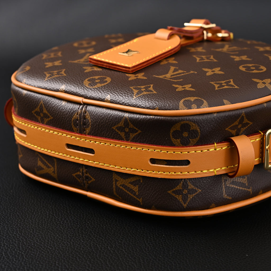 Louis Vuitton Boîte Chapeau Souple MM – Monogram Canvas Crossbody Bag
