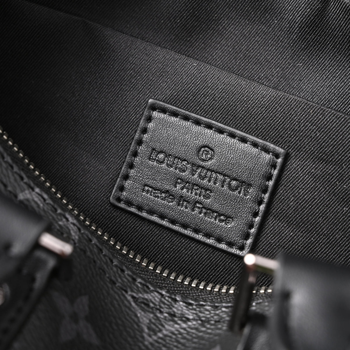 Louis Vuitton Keepall Bandoulière 50 – Monogram Eclipse Canvas Travel Bag