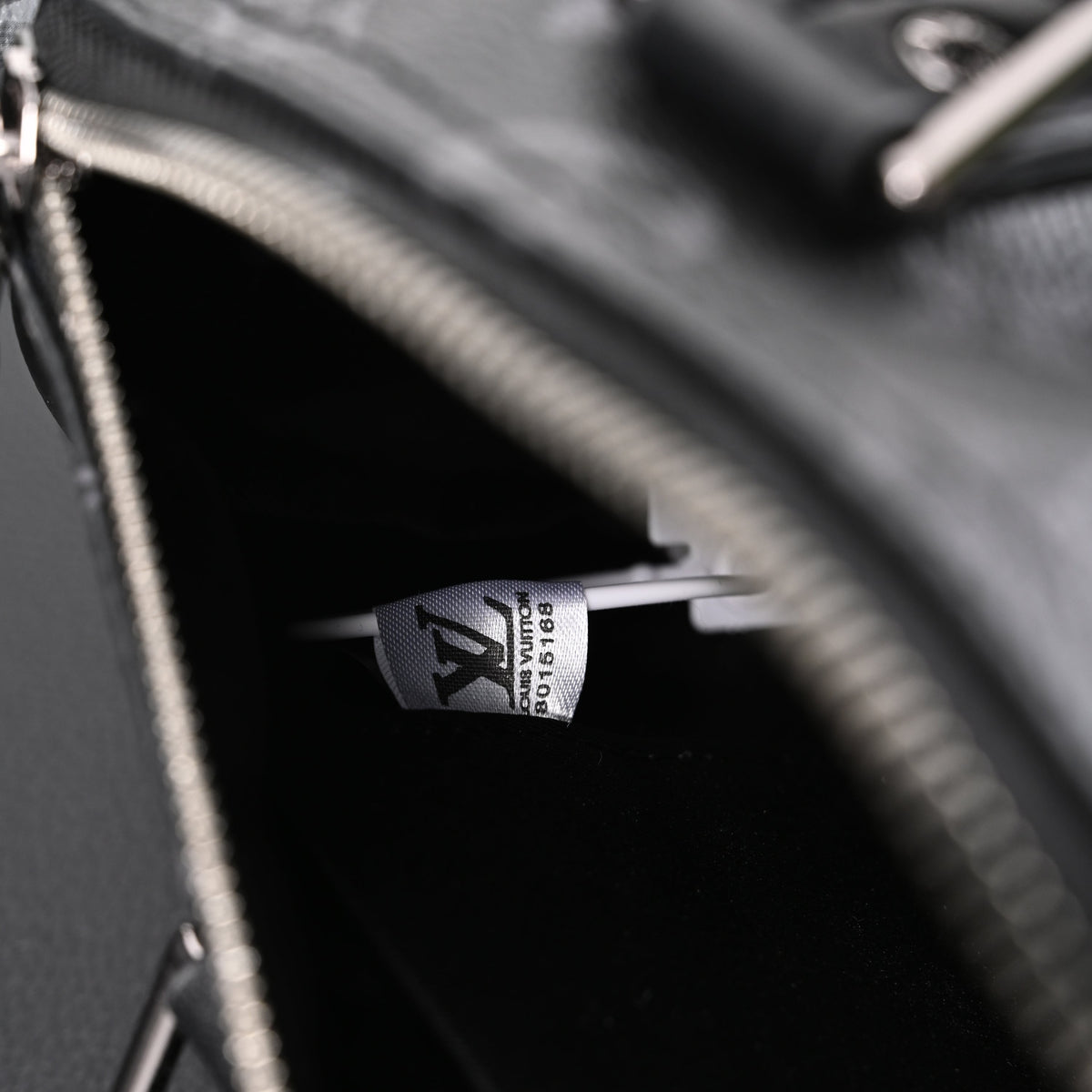 Louis Vuitton Keepall Bandoulière 50 – Monogram Eclipse Canvas Travel Bag