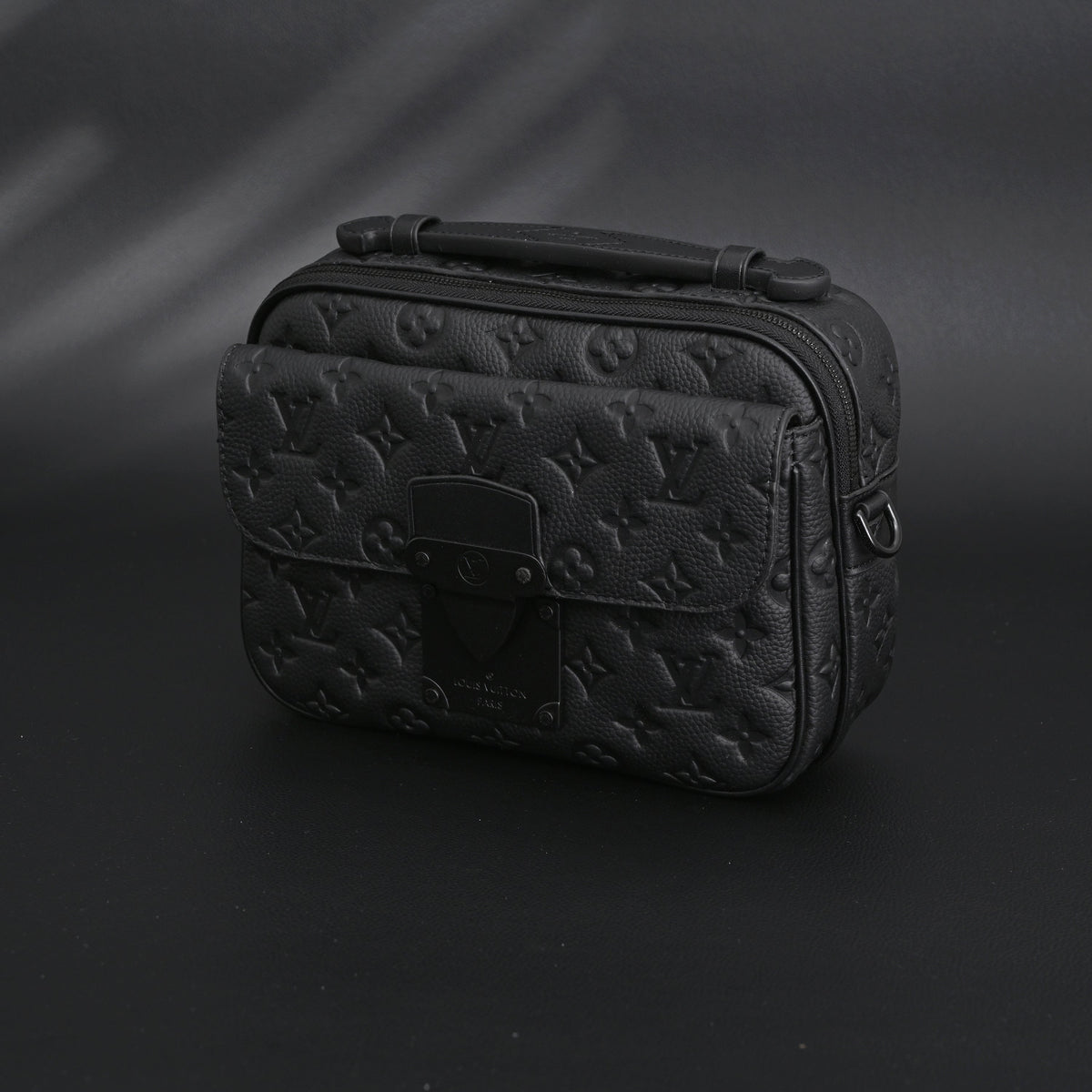 Louis Vuitton Capucines BB Top Handle Bag – Black Taurillon Leather - Classic Black