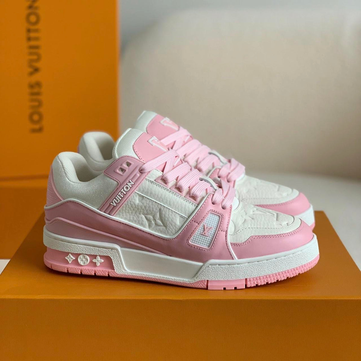 LV Trainers - Rose