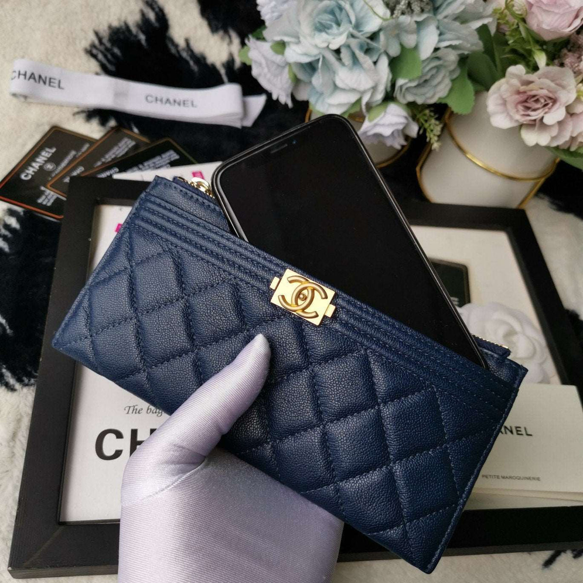 Chanel Caviar Quilted Classic Zip Boy Pouch - Navy