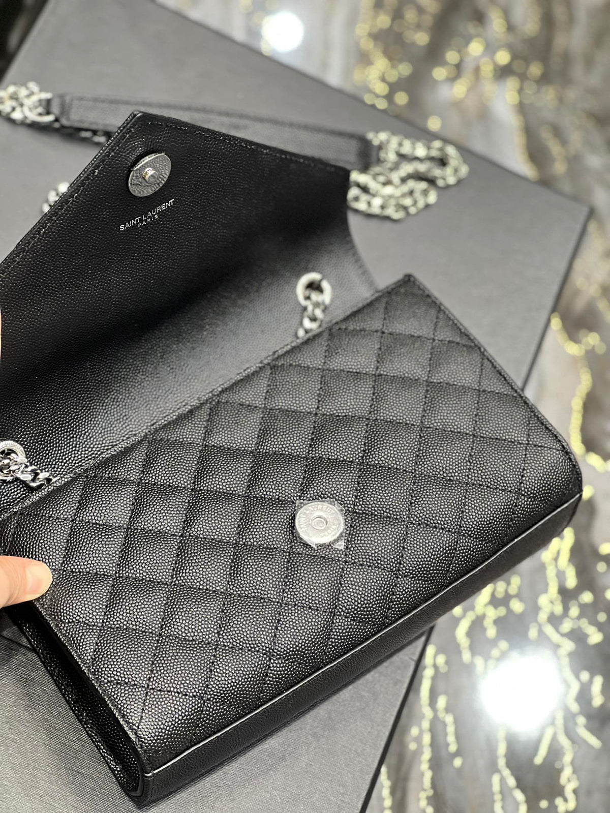 YSL Envelope Bag 21cm 526286 02 - Black