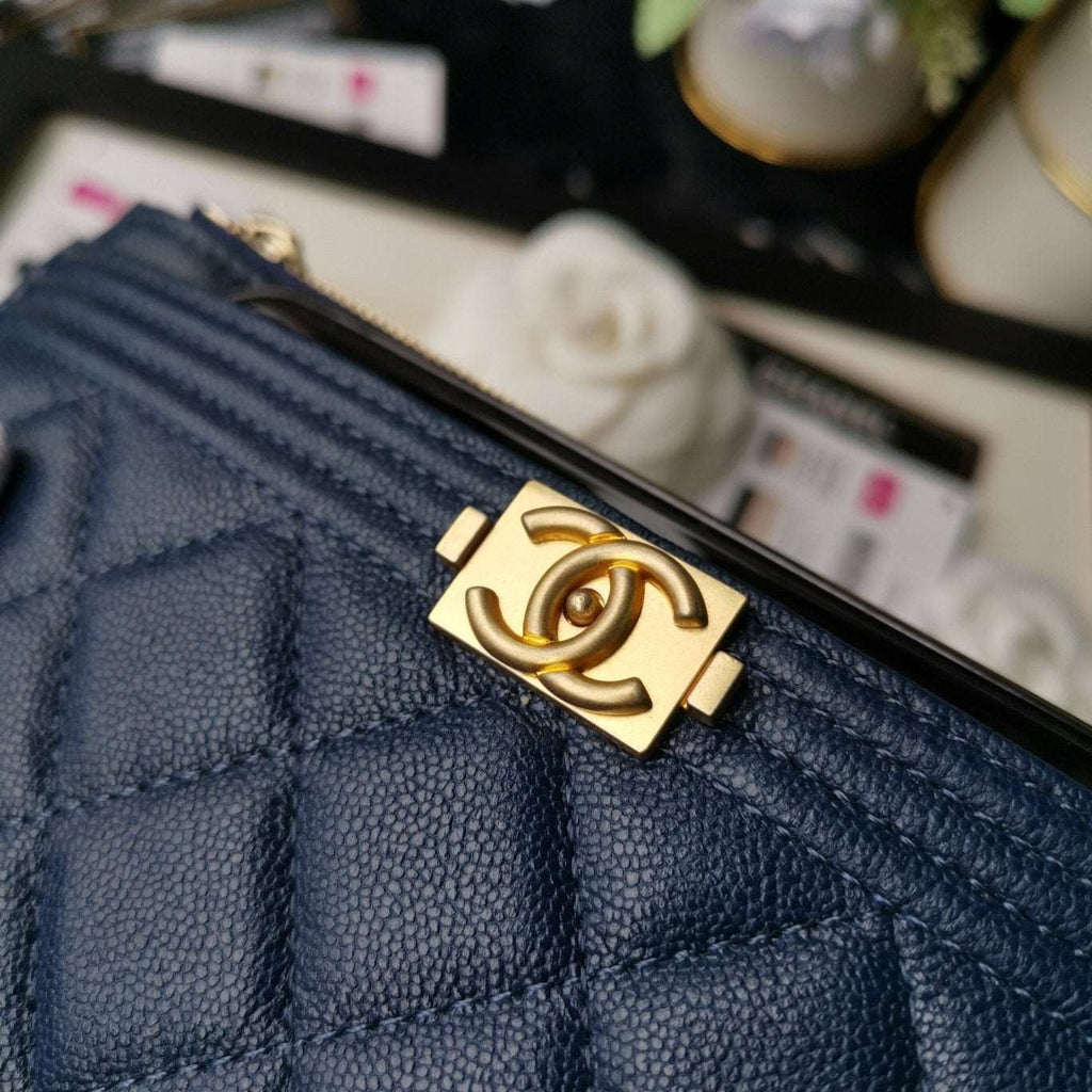 Chanel Caviar Quilted Classic Zip Boy Pouch - Navy