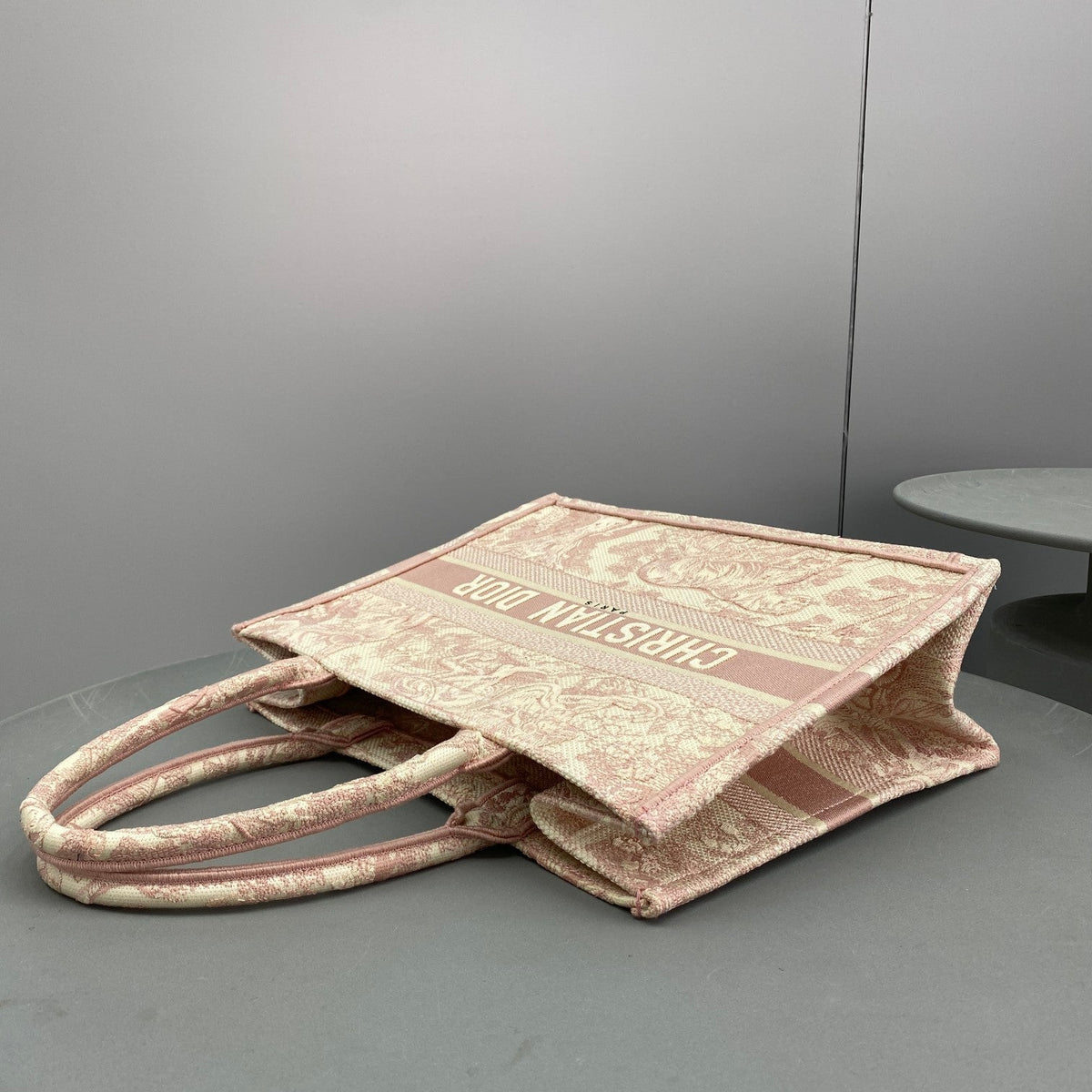 Dior Book Tote Mediumpink Toile De Jouy Embroider