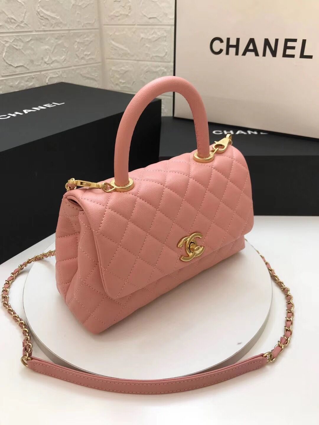 Chanel Coco Handle Gold Caviar Pink 24 cm Handbag