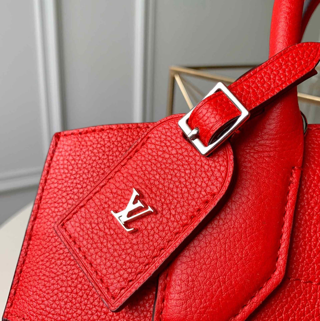 Louis Vuitton City Steamer MM Handbag