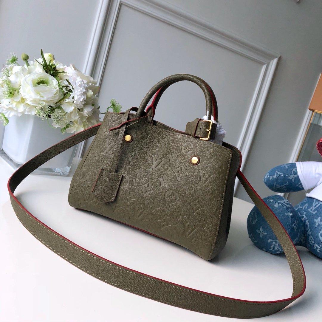 Louis Vuitton Montaigne MM Handbag