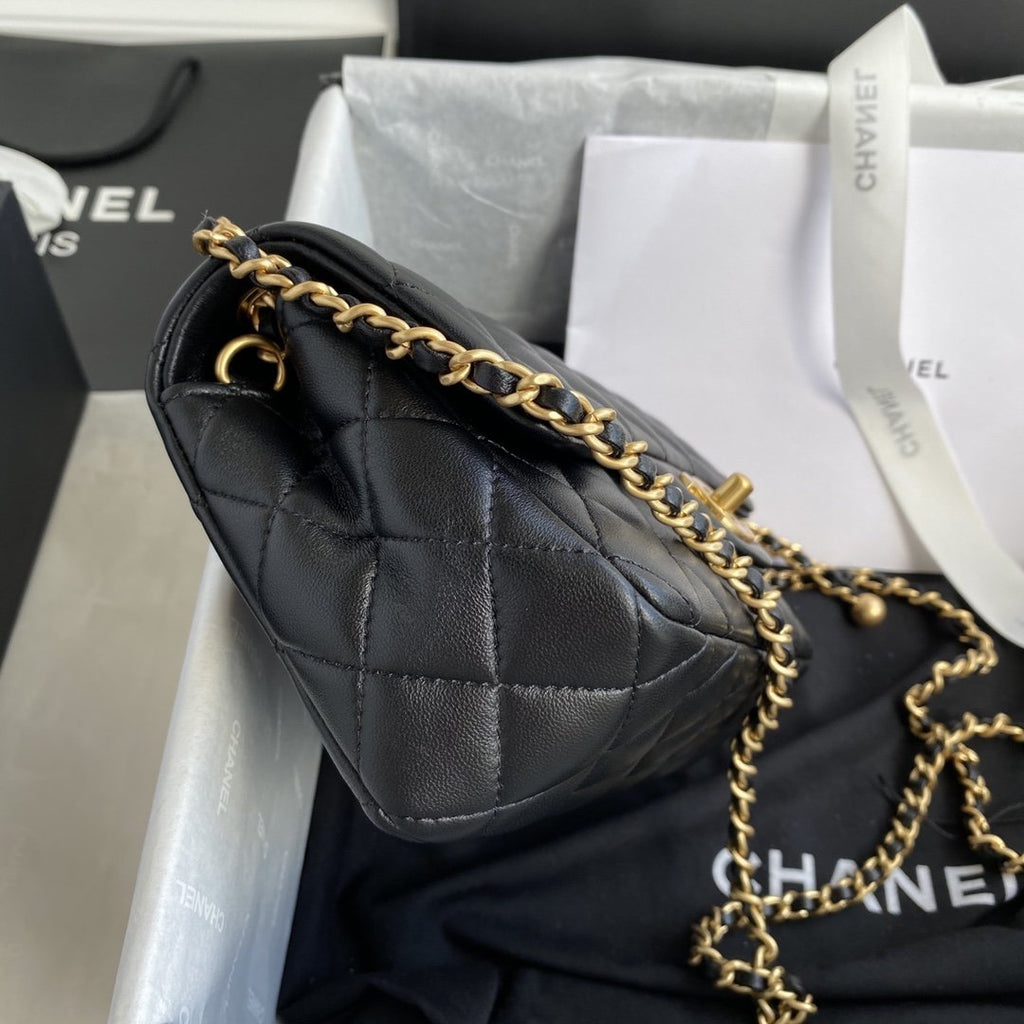 Chanel Pearl Crush Mini Flap Bag - Black