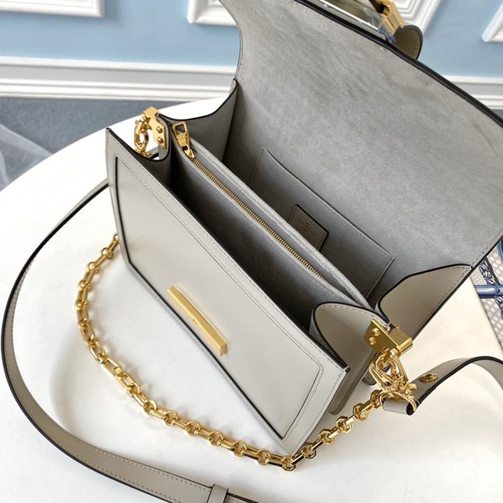 LV Dauphine MM Handbag