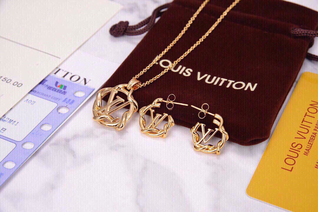 Louis Vuitton Garden Louise Hoop Earrings - 18K Yellow Gold