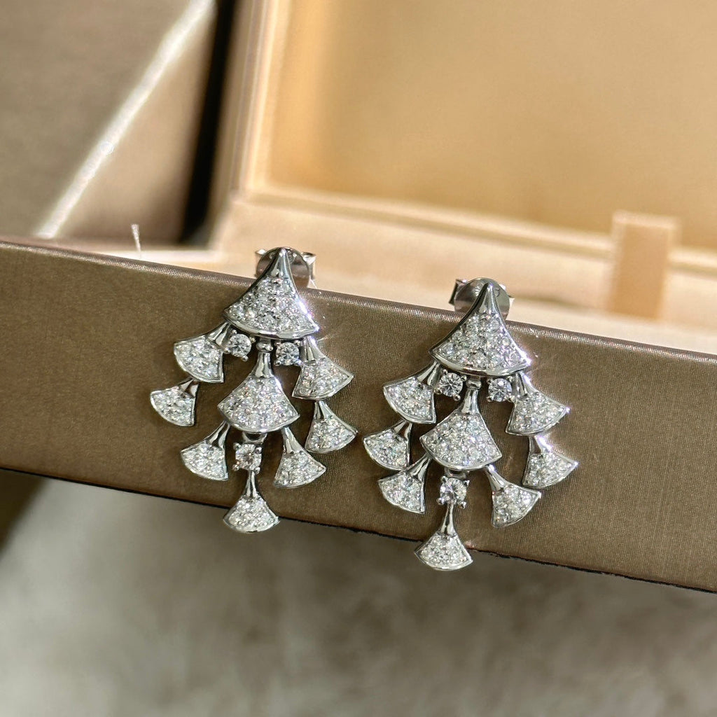 Bvlgari Dream Diamond Earrings - 18K White Gold