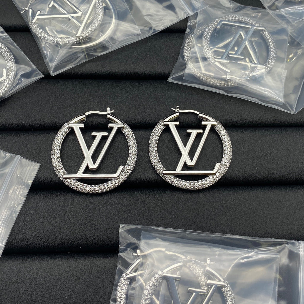 Louis Vuitton Louise Hoop Diamond Earrings - 18K Gold