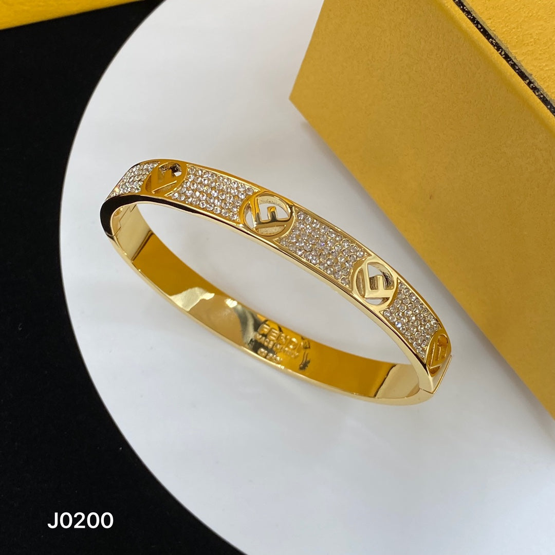 Fendi Is Bracelet - 18K Yellow Gold