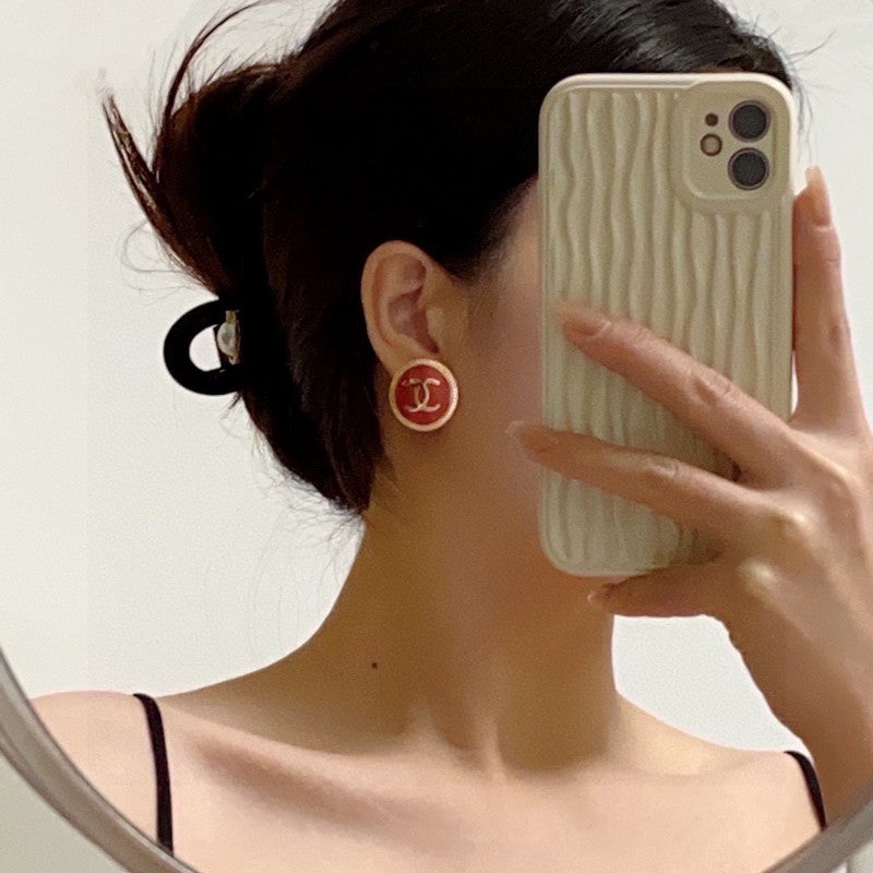 Chanel Red Round Earrings - 18K Yellow Gold