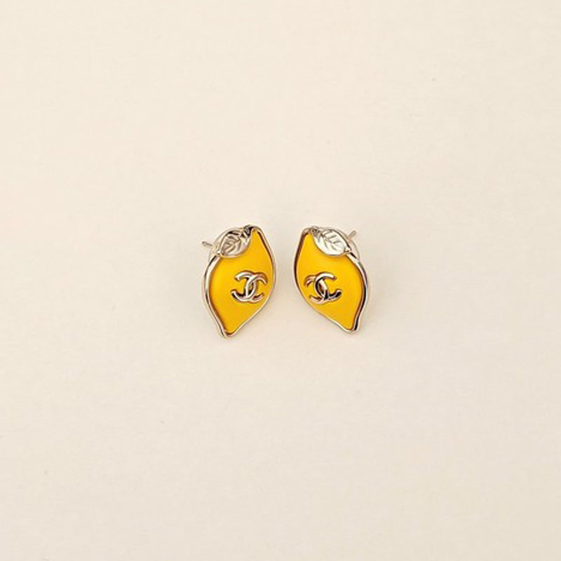Chanel Yellow Leaf Earrings - 18K Yellow Gold