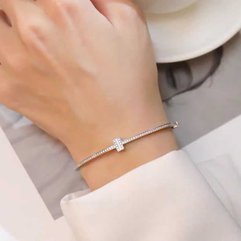 Tiffany Diamond Bracelet - 18K Gold