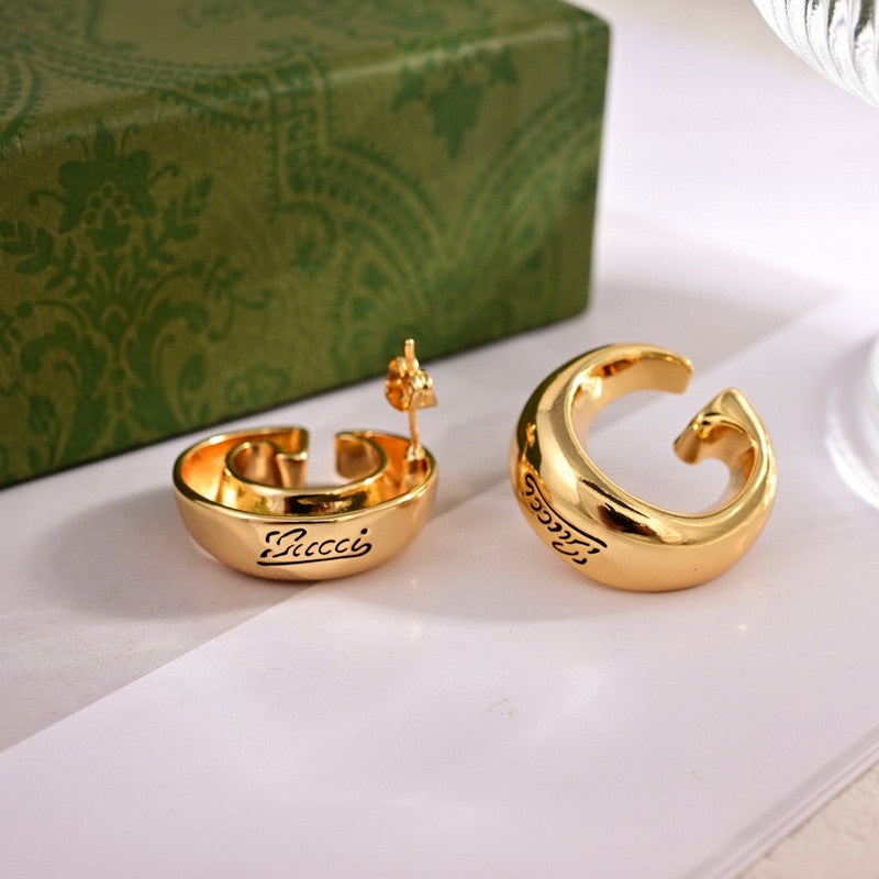 Gucci Double G Logo Earrings - 18K Yellow Gold