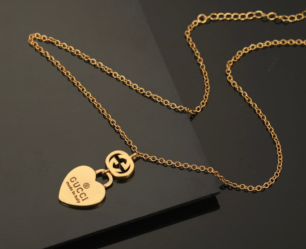 Gucci Double G Heart Pendant Necklace