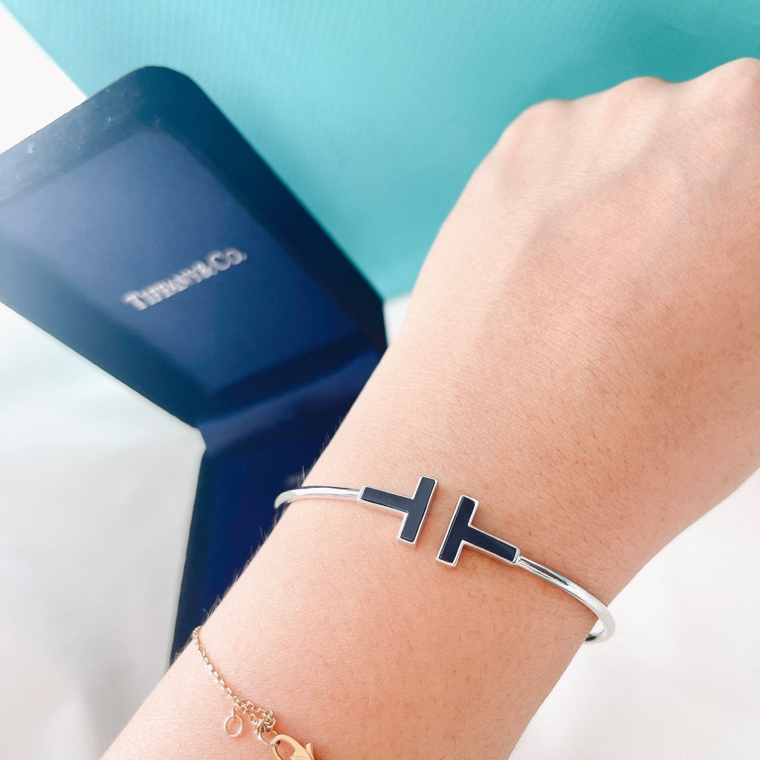 Tiffany Black Bracelet - 18K Gold