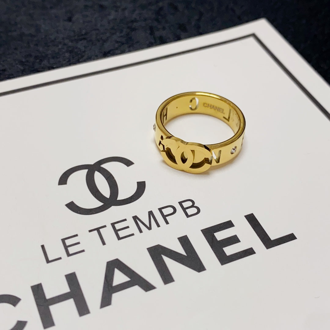 Chanel Ring - 18K Yellow Gold