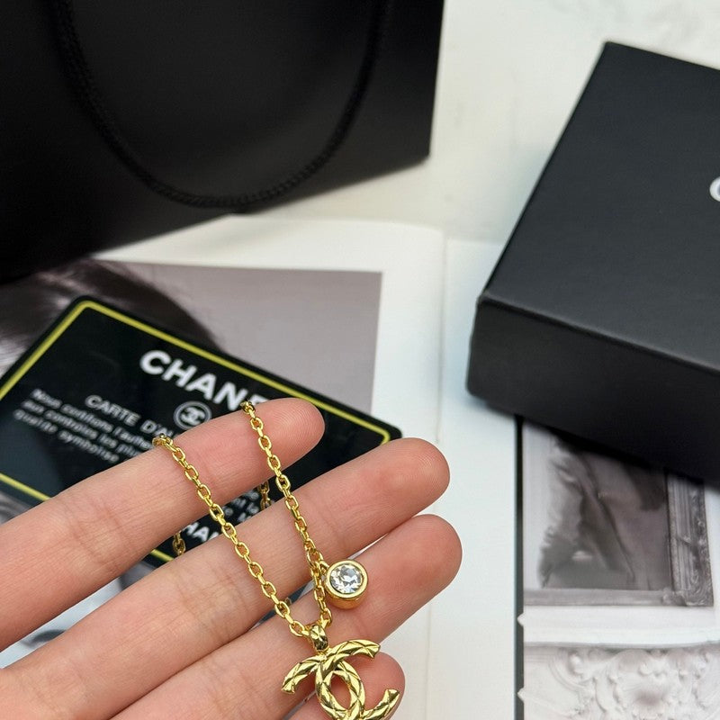 Chanel 26P Diamond Gold Necklace