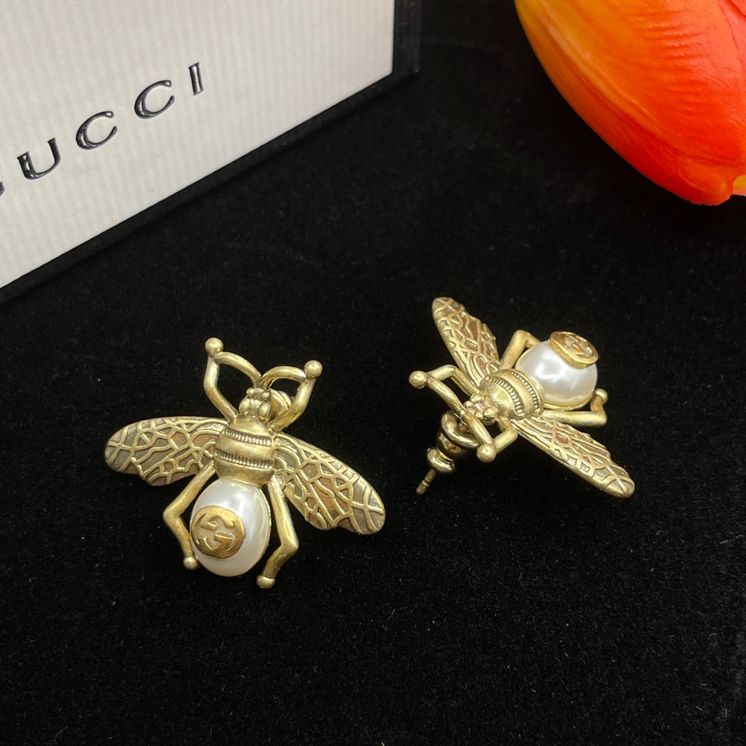 Gucci Double G Bee Pearl Earrings - 18K Yellow Gold
