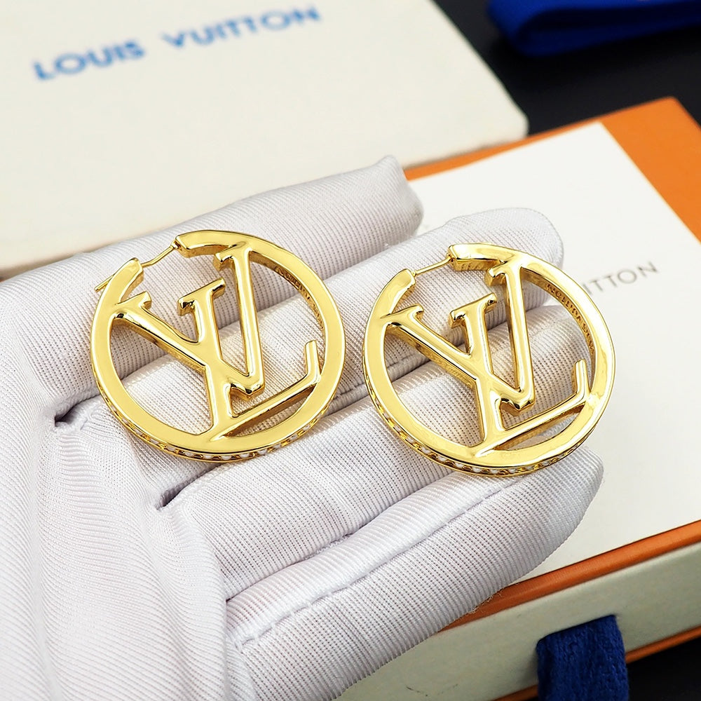 Louis Vuitton Louise Pearl Earrings - 18K Gold