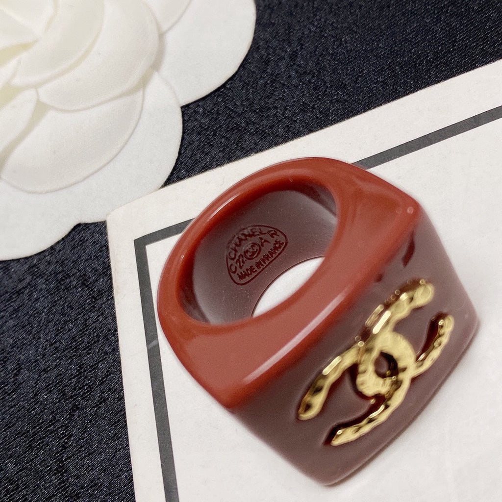 Chanel Vintage Red Ring - 18K Yellow Gold