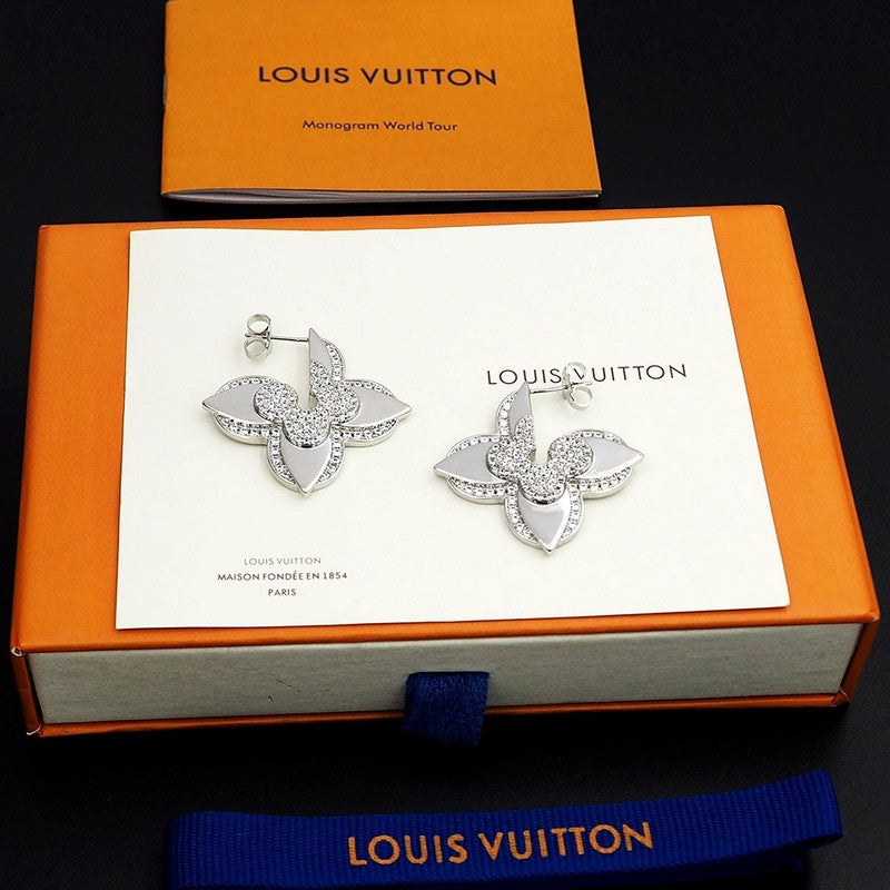 Louis Vuitton Medaillon Earrings