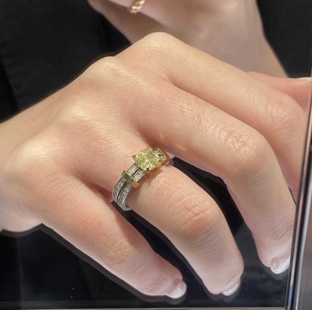 Tiffany Schlumberger Stone Ring - 18K Yellow Gold