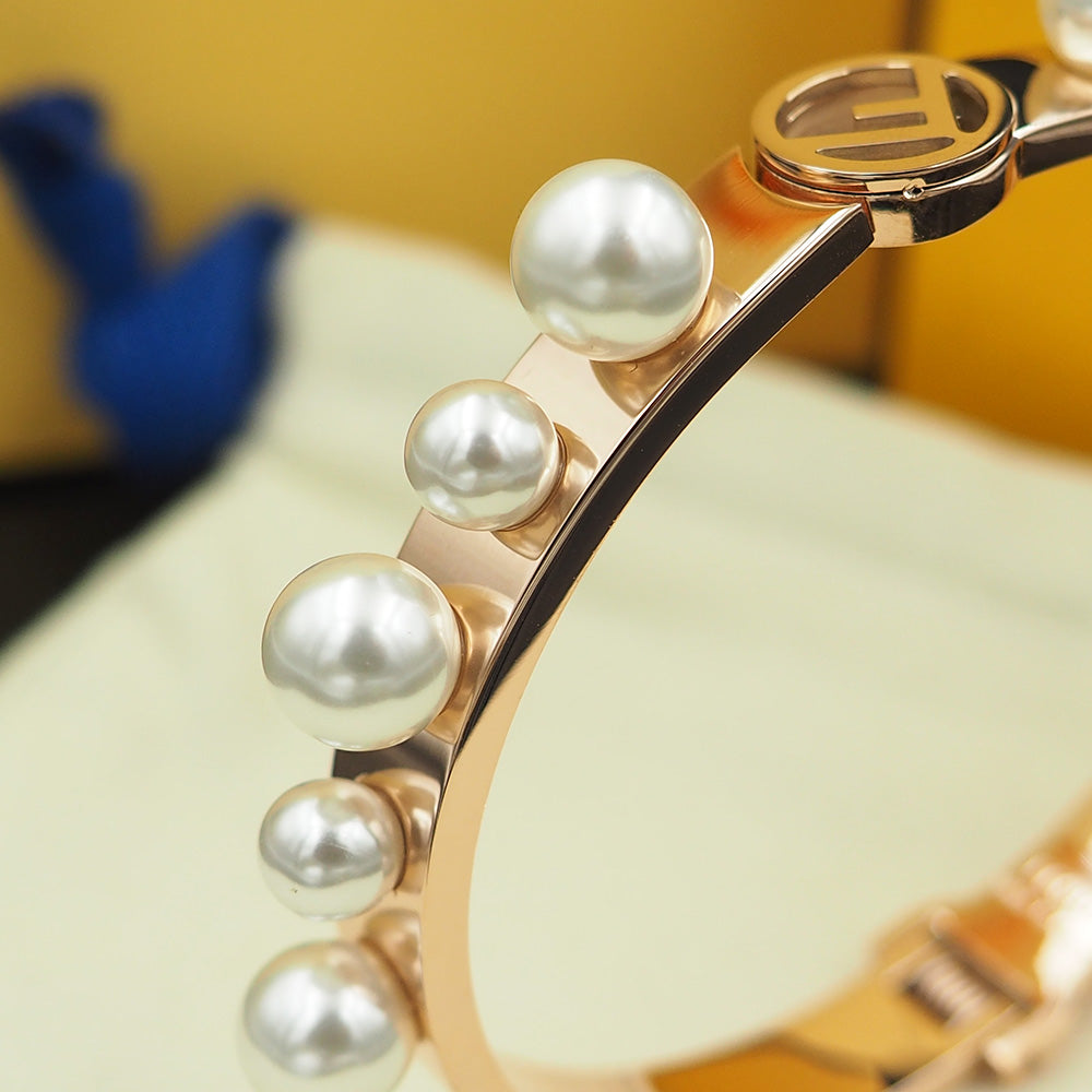 Fendi Pearl Bracelet - 18K Gold