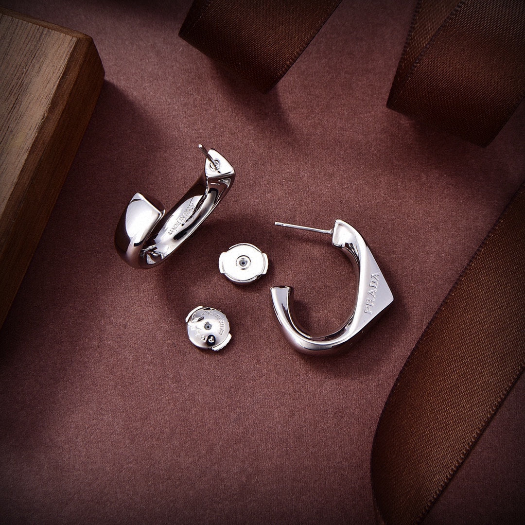 Prada Triangle Open Earrings - 18K Gold