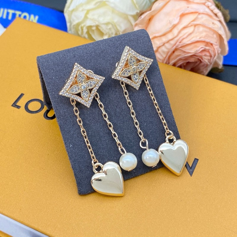 Louis Vuitton Pearl Diamond Drop Earrings - 18K Gold